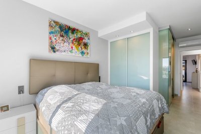 o1ika2cfgg12lu7cjo421q4j1gb33