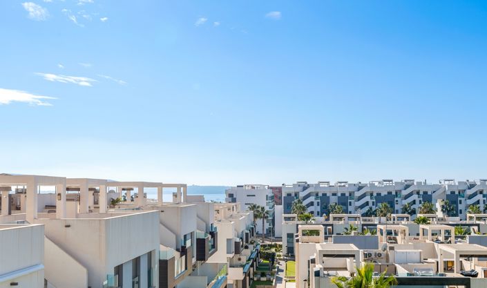 Image No.22-2 Bed Apartment for sale