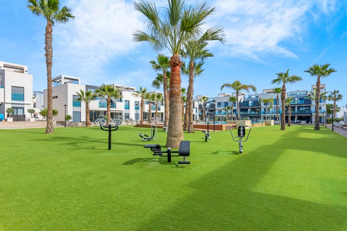 Image No.30-2 Bed Apartment for sale