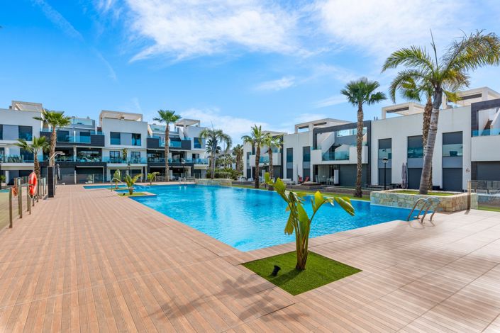 Image No.31-2 Bed Apartment for sale