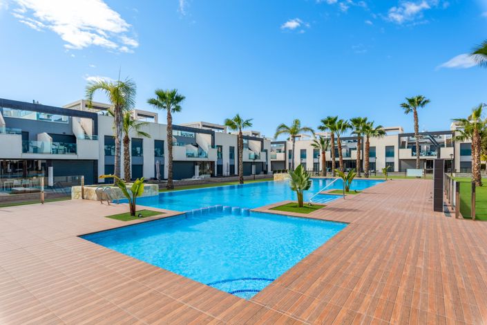 Image No.4-2 Bed Apartment for sale