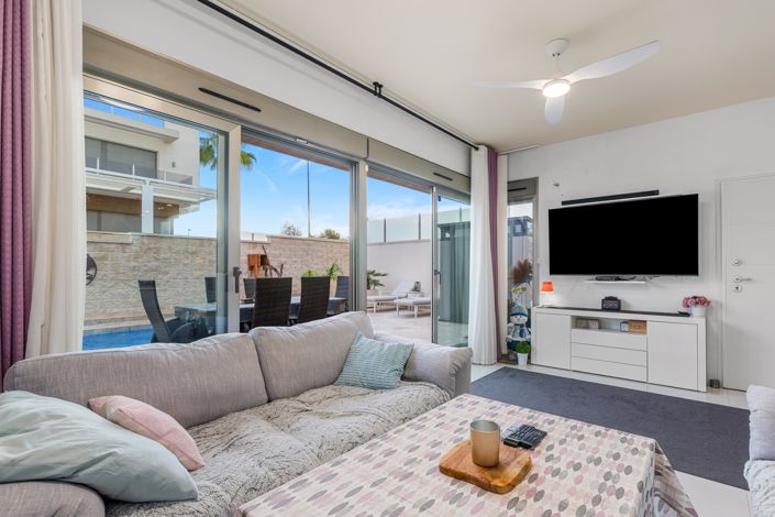 Image No.5-Villa de 3 chambres à vendre à Orihuela Costa