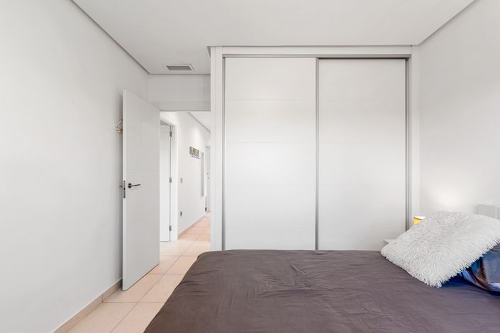 Image No.20-4 Bed Villa for sale