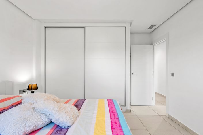 Image No.35-4 Bed Villa for sale