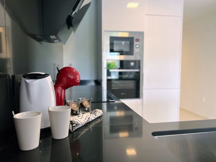 Image No.17-2 Bed Apartment for sale