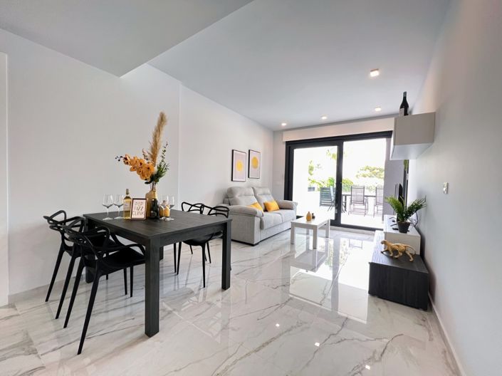 Image No.5-2 Bed Apartment for sale