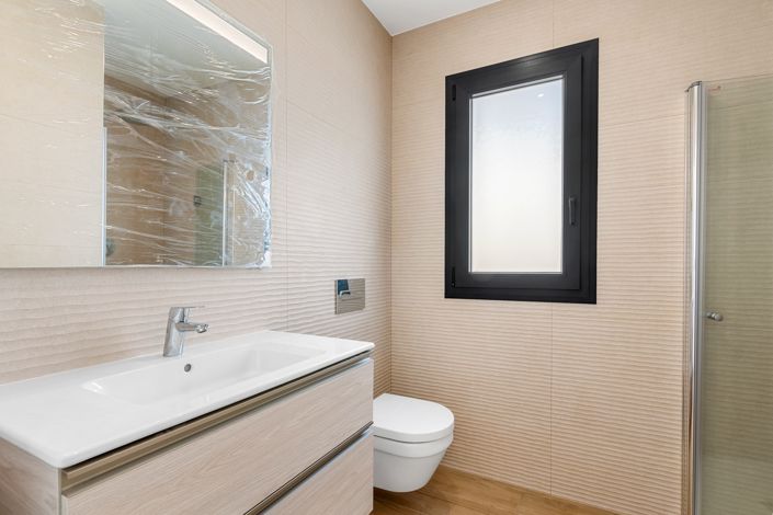 Image No.23-2 Bed Apartment for sale