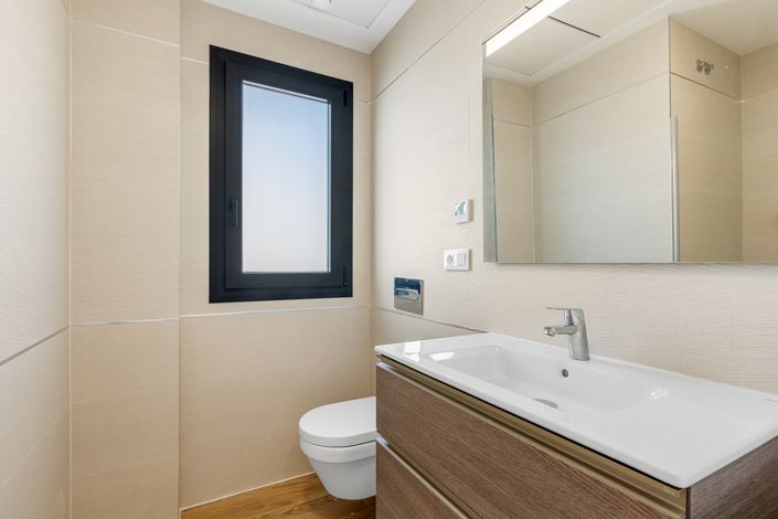 Image No.25-2 Bed Apartment for sale