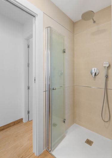 Image No.26-2 Bed Apartment for sale