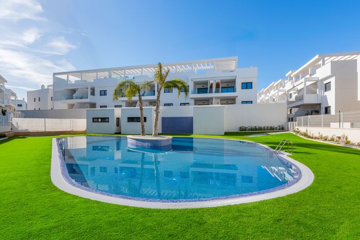 Image No.27-2 Bed Apartment for sale