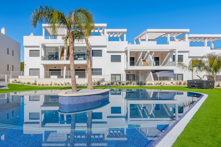 Image No.9-2 Bed Apartment for sale