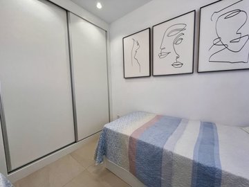 img1808xlarge