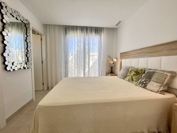 img0831xlarge