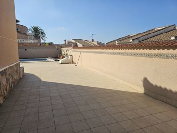 frontpic5-qu880