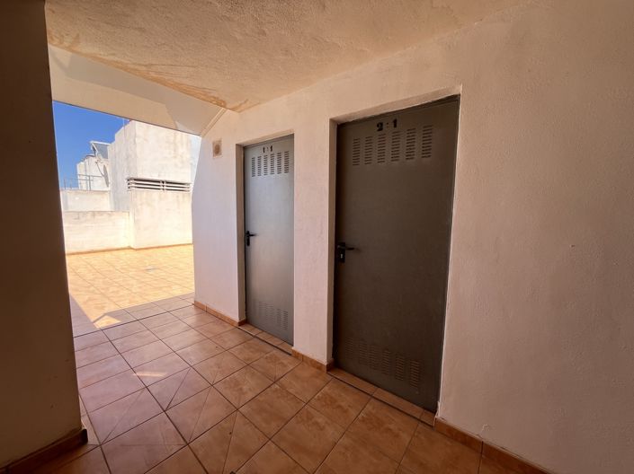 Image No.21-4 Bed Apartment for sale