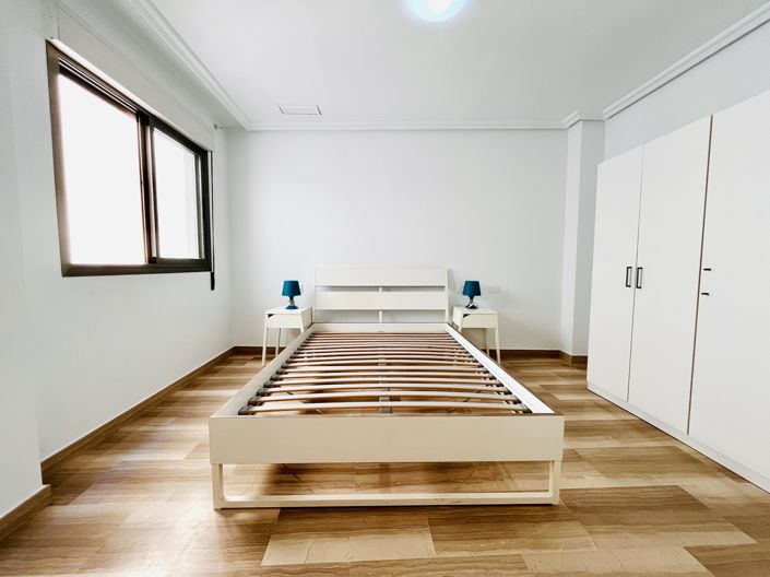 Image No.6-4 Bed Apartment for sale