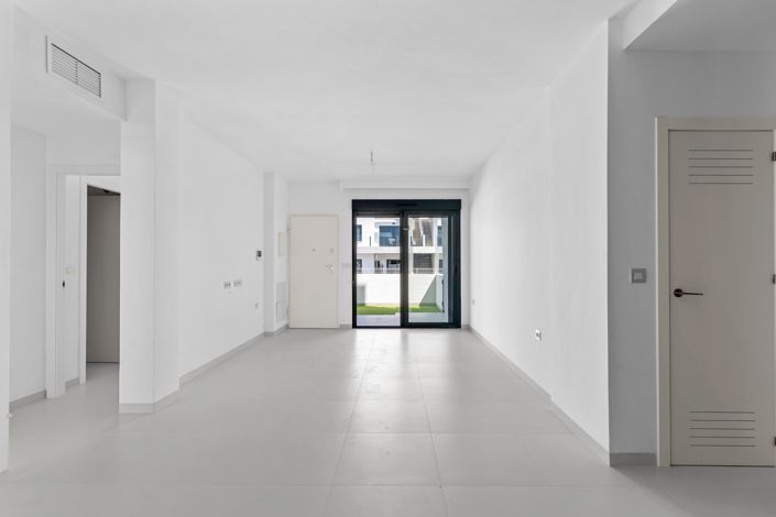 Image No.13-2 Bed Apartment for sale