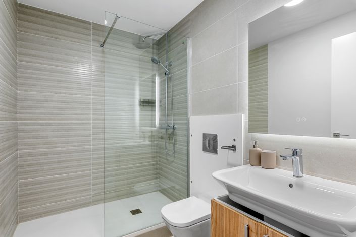 Image No.29-3 Bed Apartment for sale