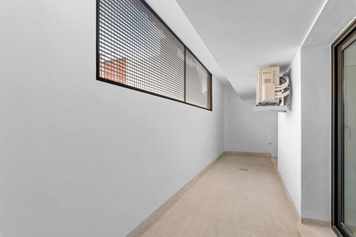 Image No.37-3 Bed Apartment for sale