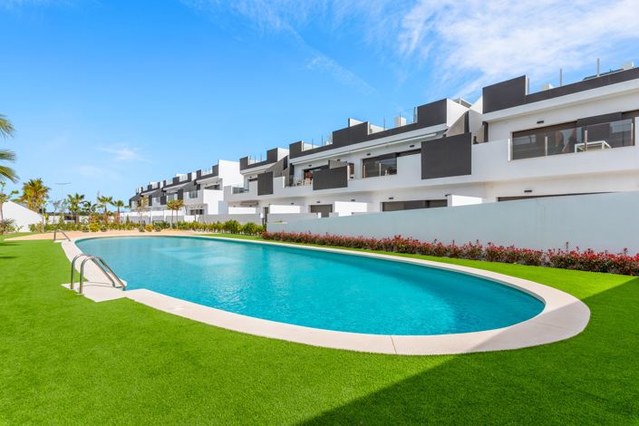 Image No.41-3 Bed Apartment for sale