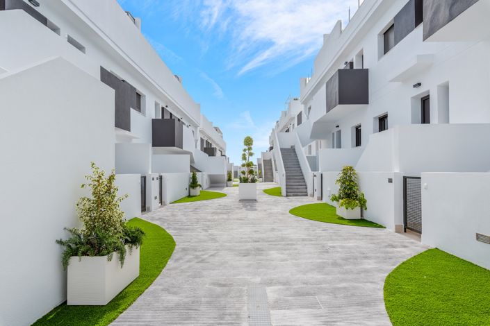 Image No.7-3 Bed Apartment for sale