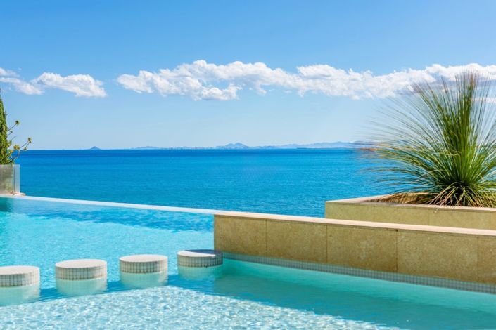 Image No.18-6 Bed Villa for sale