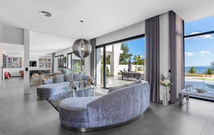 Image No.24-6 Bed Villa for sale