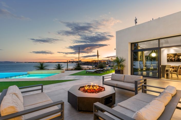 Image No.3-6 Bed Villa for sale