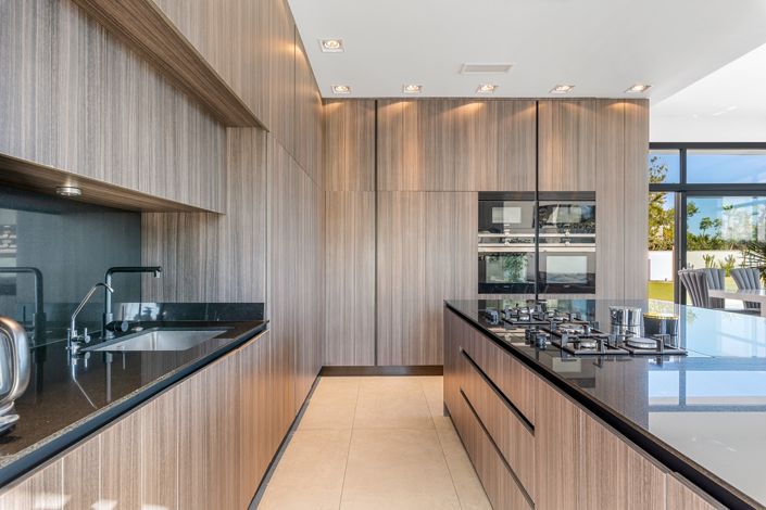 Image No.34-6 Bed Villa for sale