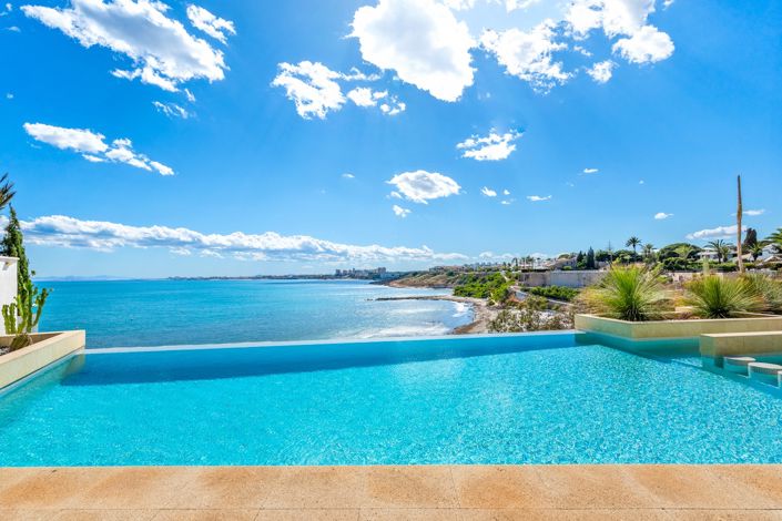 Image No.5-6 Bed Villa for sale