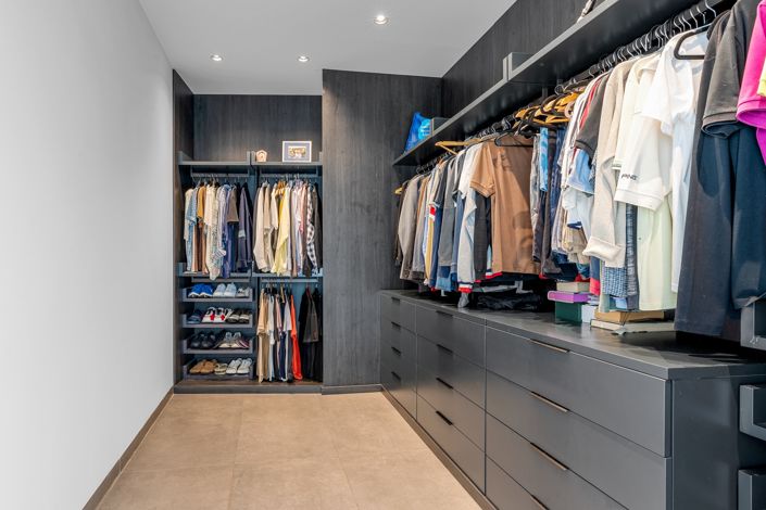 Image No.51-6 Bed Villa for sale