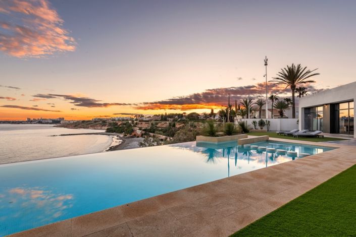 Image No.84-Villa de 6 chambres à vendre à Orihuela Costa