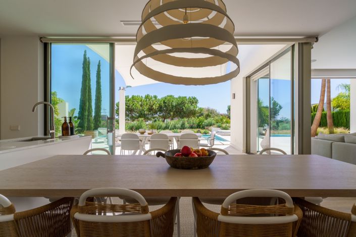 Image No.11-5 Bed Villa for sale