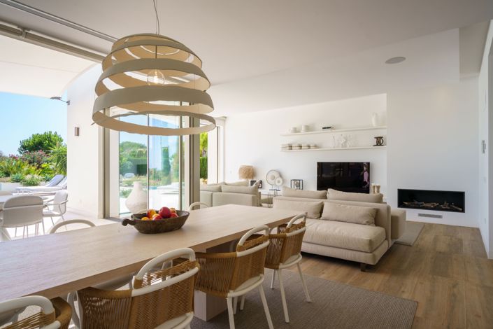 Image No.4-5 Bed Villa for sale