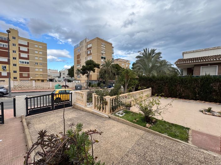 Image No.33-4 Bed Villa for sale