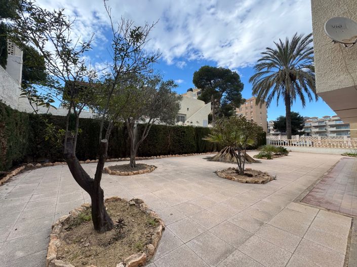 Image No.8-4 Bed Villa for sale