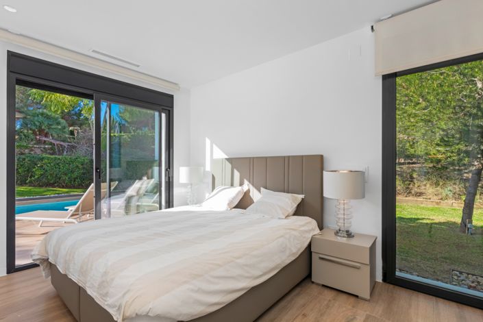 Image No.22-3 Bed Villa for sale