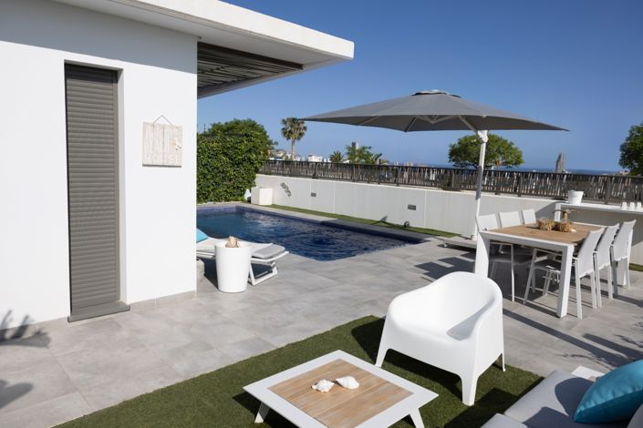 Image No.3-4 Bed Villa for sale