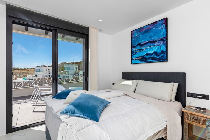 Image No.16-3 Bed Villa for sale