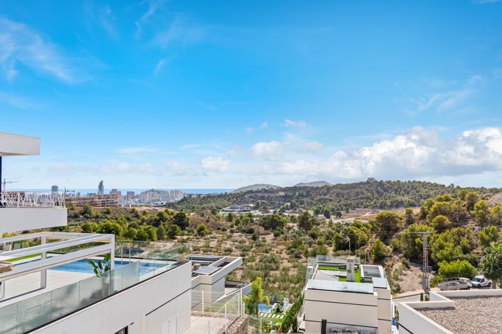 Image No.23-3 Bed Villa for sale