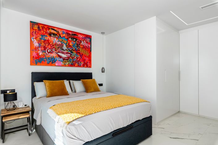 Image No.24-3 Bed Villa for sale