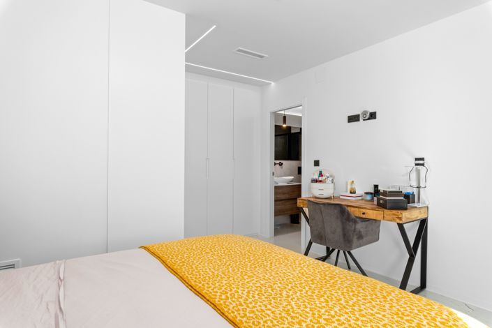 Image No.25-3 Bed Villa for sale