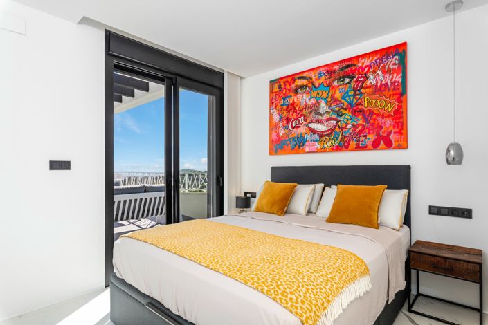 Image No.26-3 Bed Villa for sale