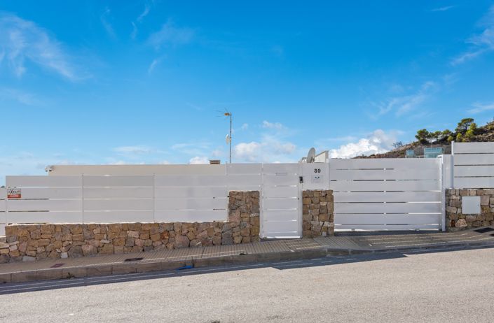 Image No.43-3 Bed Villa for sale