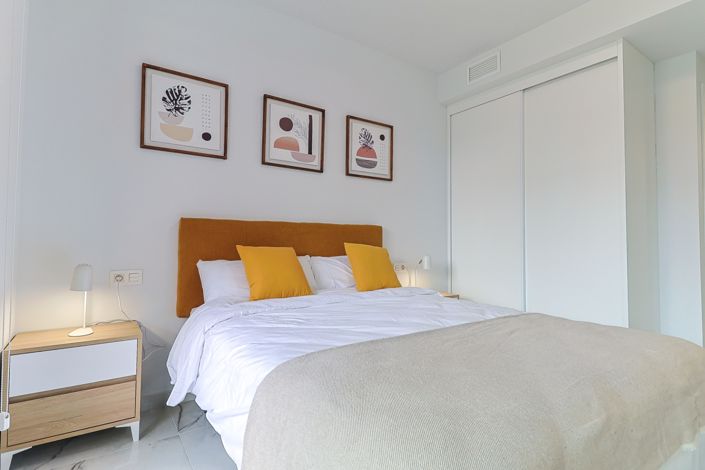 Image No.10-2 Bed Apartment for sale