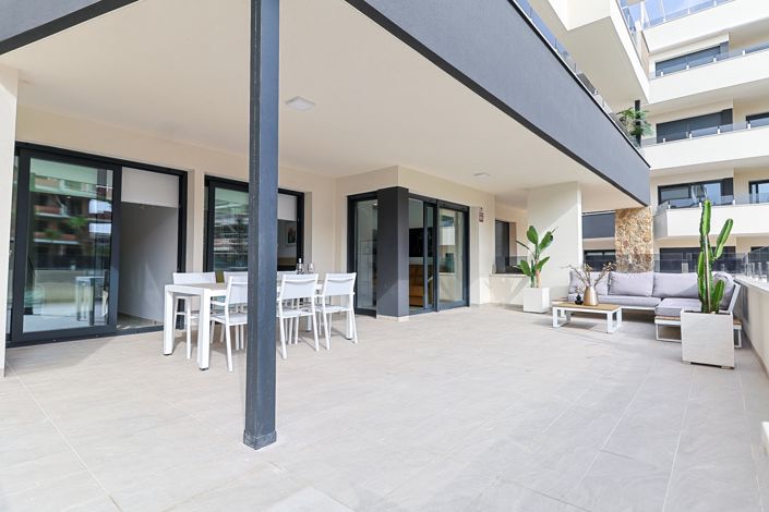 Image No.4-2 Bed Apartment for sale