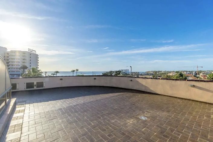 Image No.32-4 Bed Villa for sale