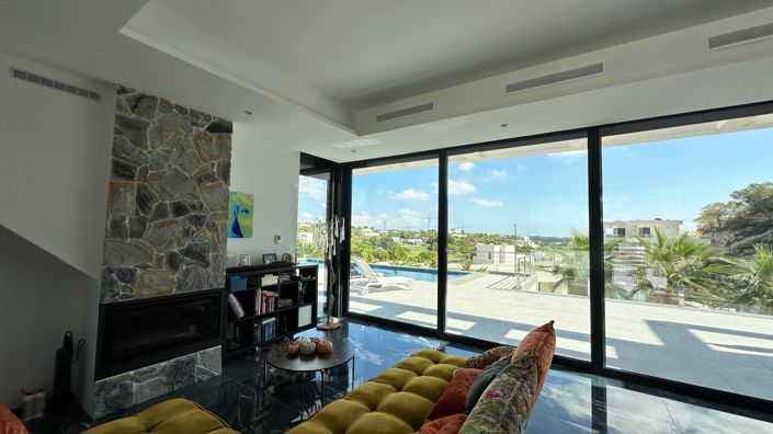 Image No.11-6 Bed Villa for sale