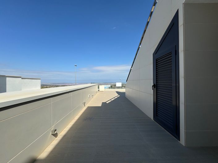 Image No.20-5 Bed Villa for sale