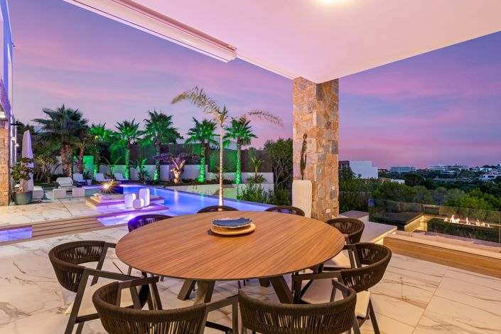 Image No.7-4 Bed Villa for sale